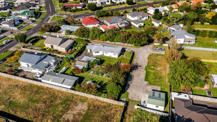 4-25 Dixon Avenue Hawera_3