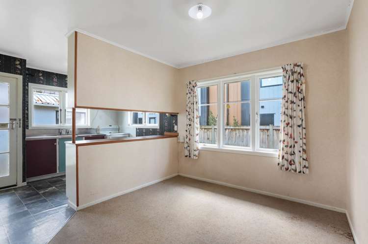 1 Beach Road Te Atatu Peninsula_10