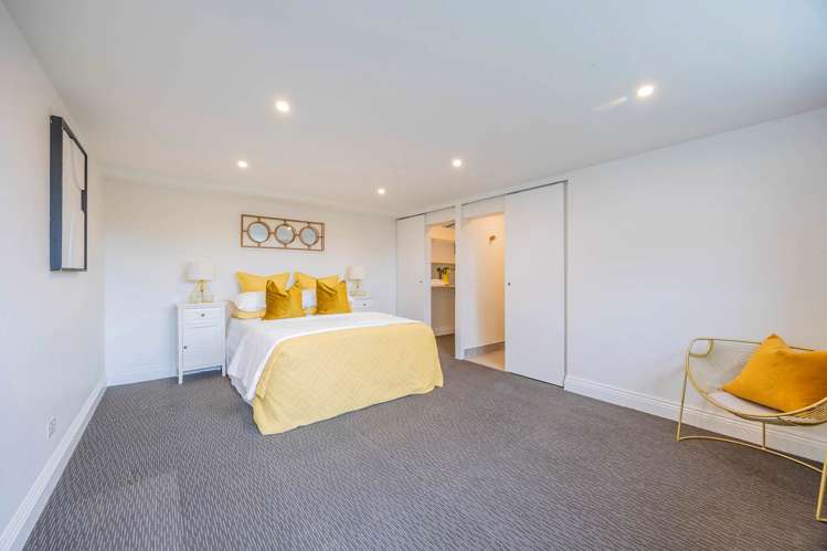 12 Bayside Avenue Te Atatu South_27