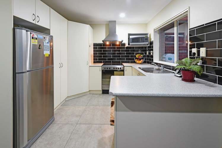 12 Liddesdale Place Papakura_4