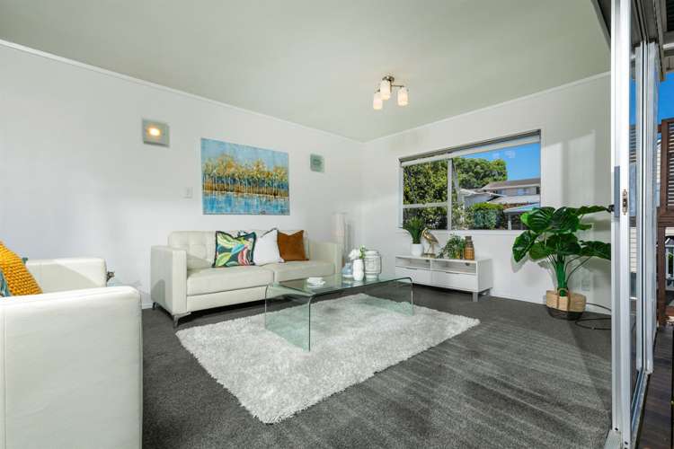 7 Seabar Place Glen Eden_23