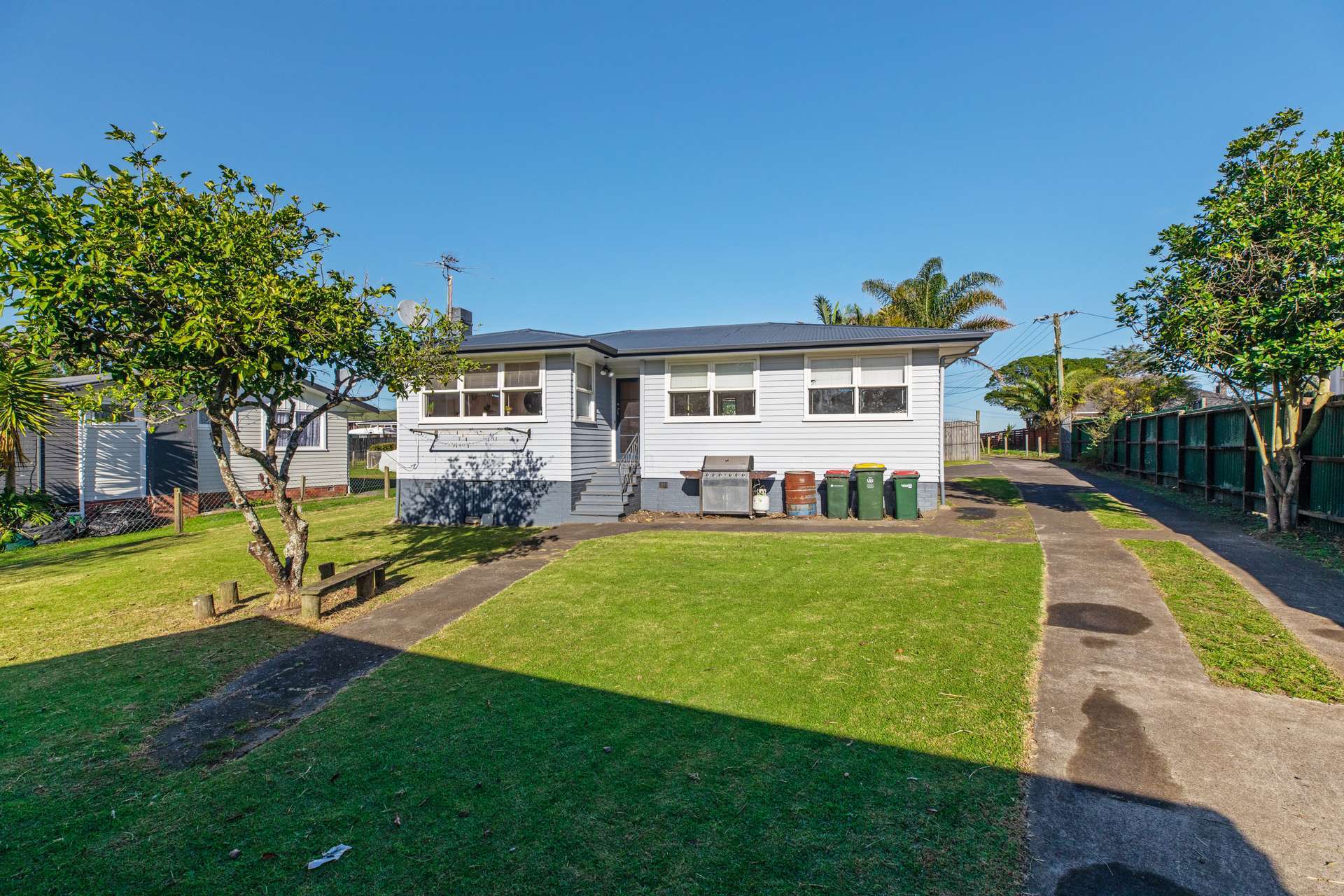 87a Tidal Road Mangere_0