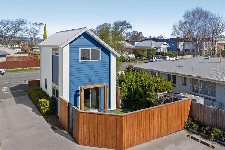 2/62 Elizabeth Street_0