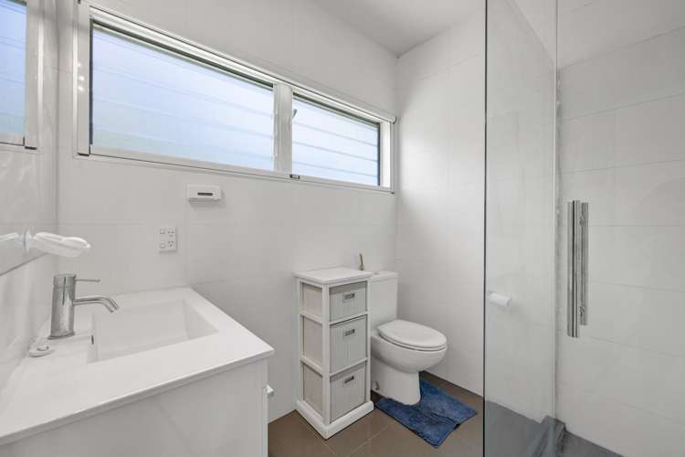 16 Links Drive Waiwhakaiho_23