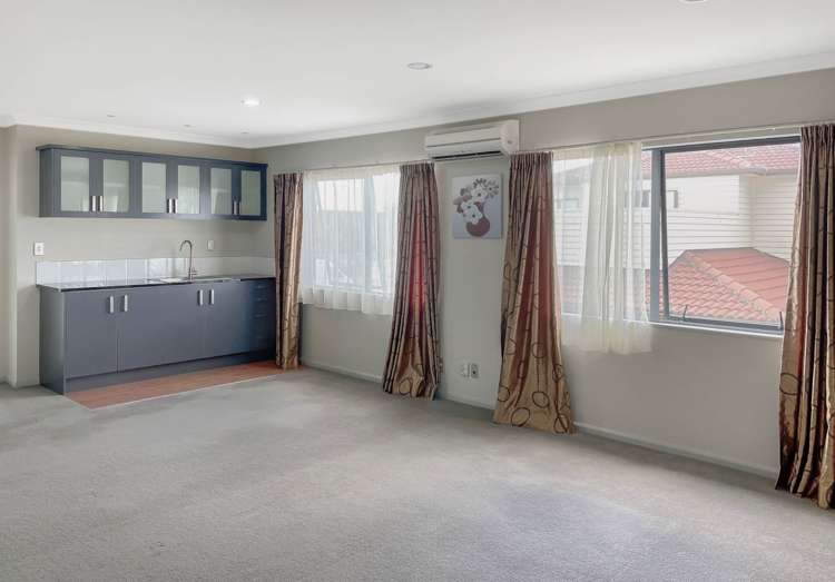 35 Kestev Drive Flat Bush_5