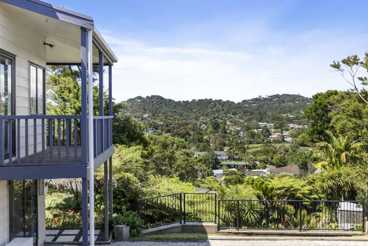 17 Sunnylaw Place Glen Eden_21