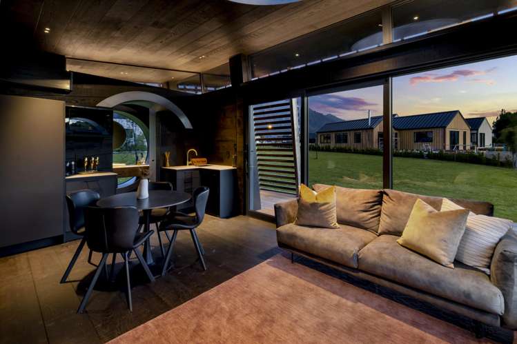 18 and 20 Woolshed Road Jacks Point_26