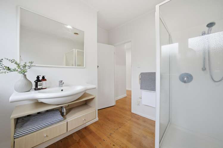 1/21 Fairview Road Mt Eden_13