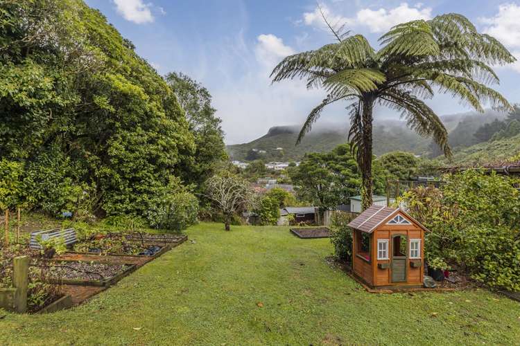 5 Tui Terrace Tawa_17