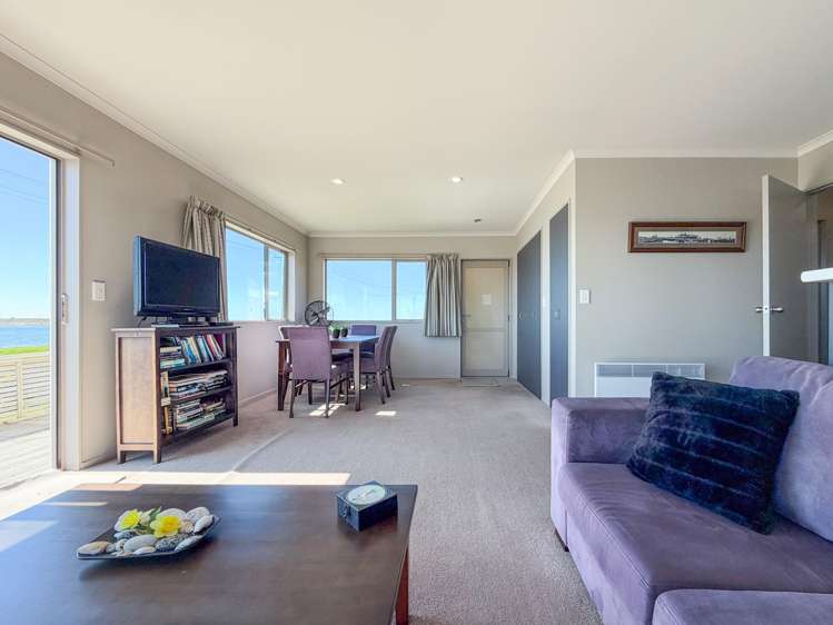 2 Burrows Street Bluff_6