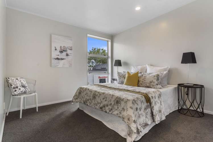 4/66 Glenmall Place Glen Eden_12