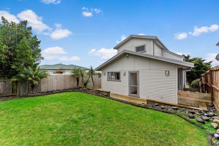 4a Clark Road Pahurehure_13