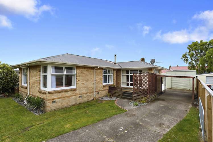 12 Aberfoyle Street Dinsdale_12