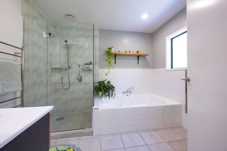 366g Huia Road Titirangi_32