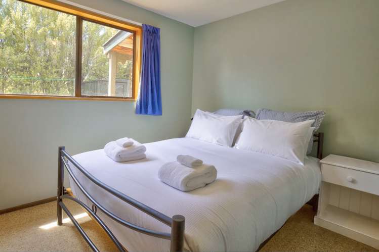 231 Beacon Point Road Wanaka_8