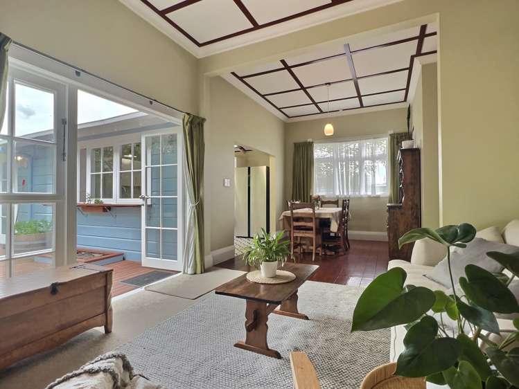 14 Russell Street Otane_3