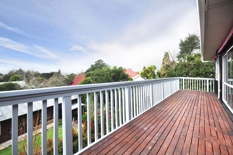 1/55a West Lynn Road Titirangi_11