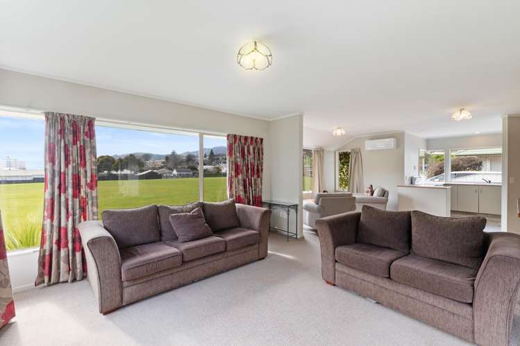 2/27 Renwick Place Nelson South_1