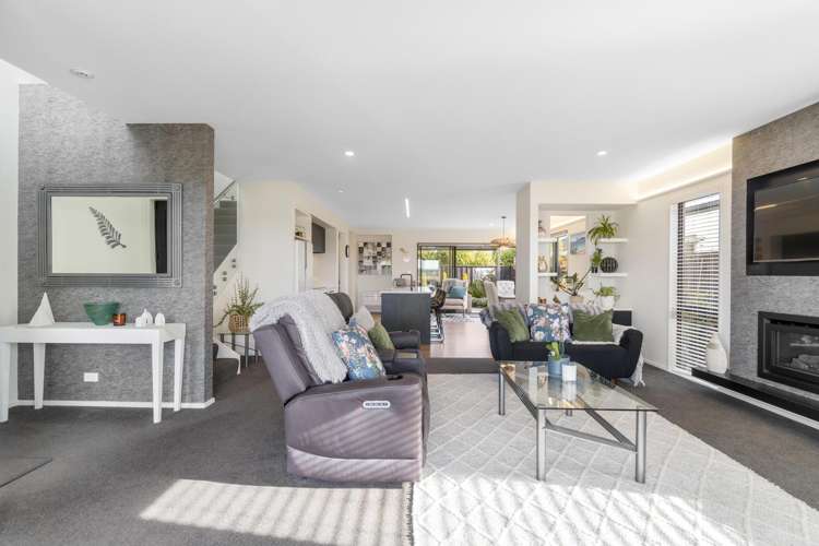 33 Lakeside Drive Pegasus_8