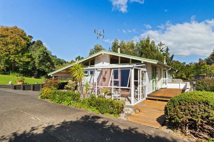 36 Wallis Road Kaiti_3