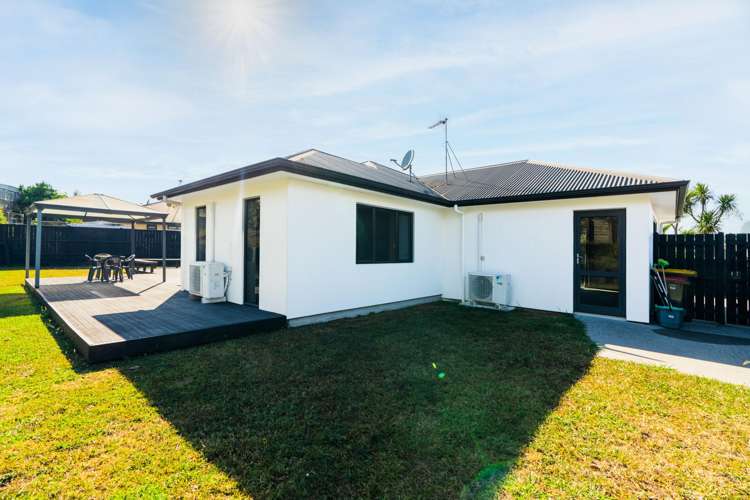 5 Elenora Close Grandview Heights_13