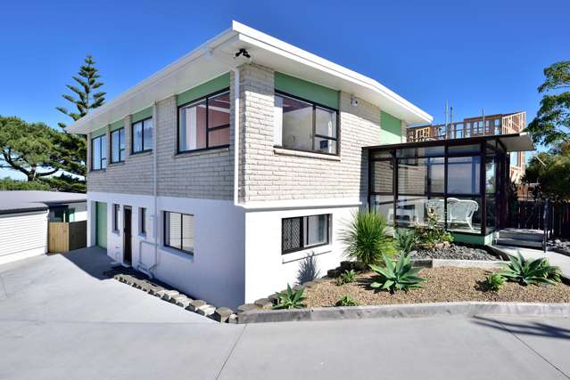 27a Roberts Road Matakatia_2