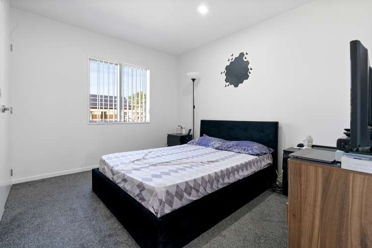 19 Valour Lane Papakura_7