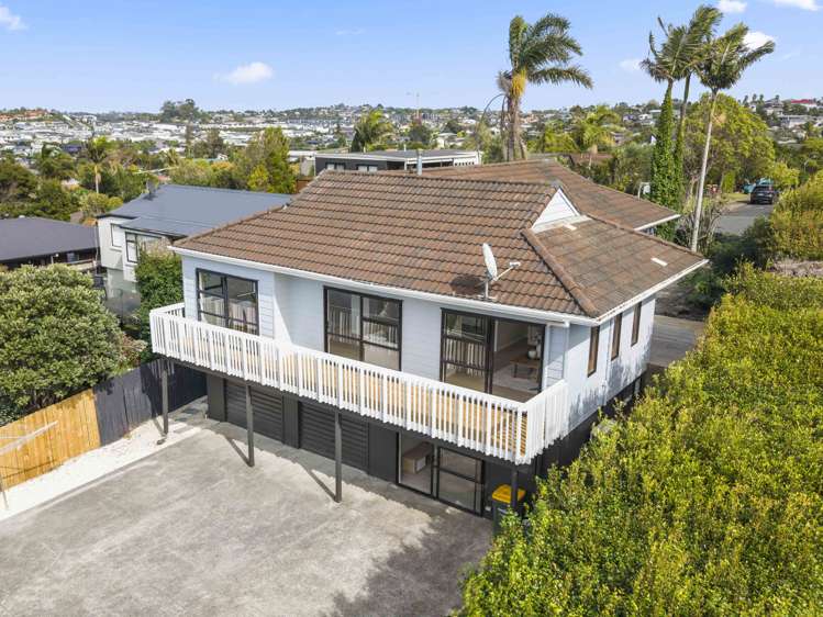 47 Amorino Drive Red Beach_31