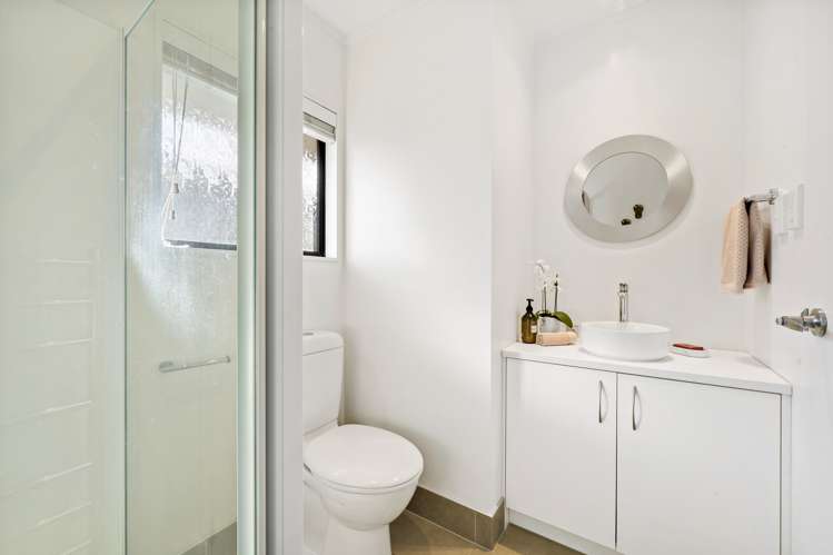 86 Hebron Road Waiake_24