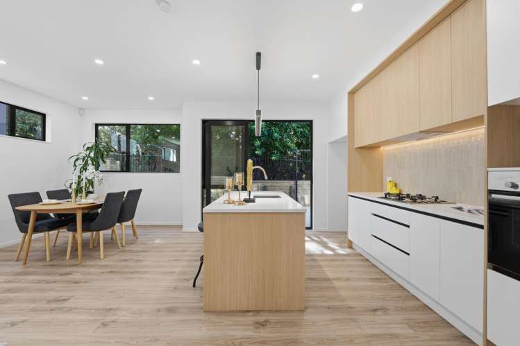 48 Hilling Street Titirangi_6