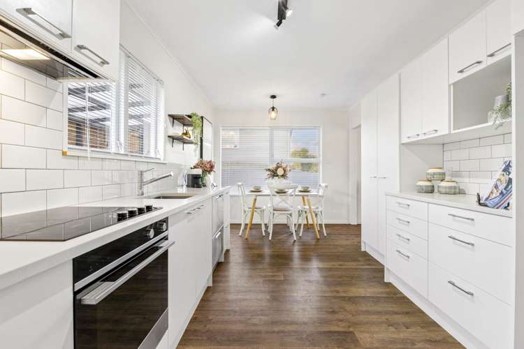 7 Ranger Place Wattle Downs_2