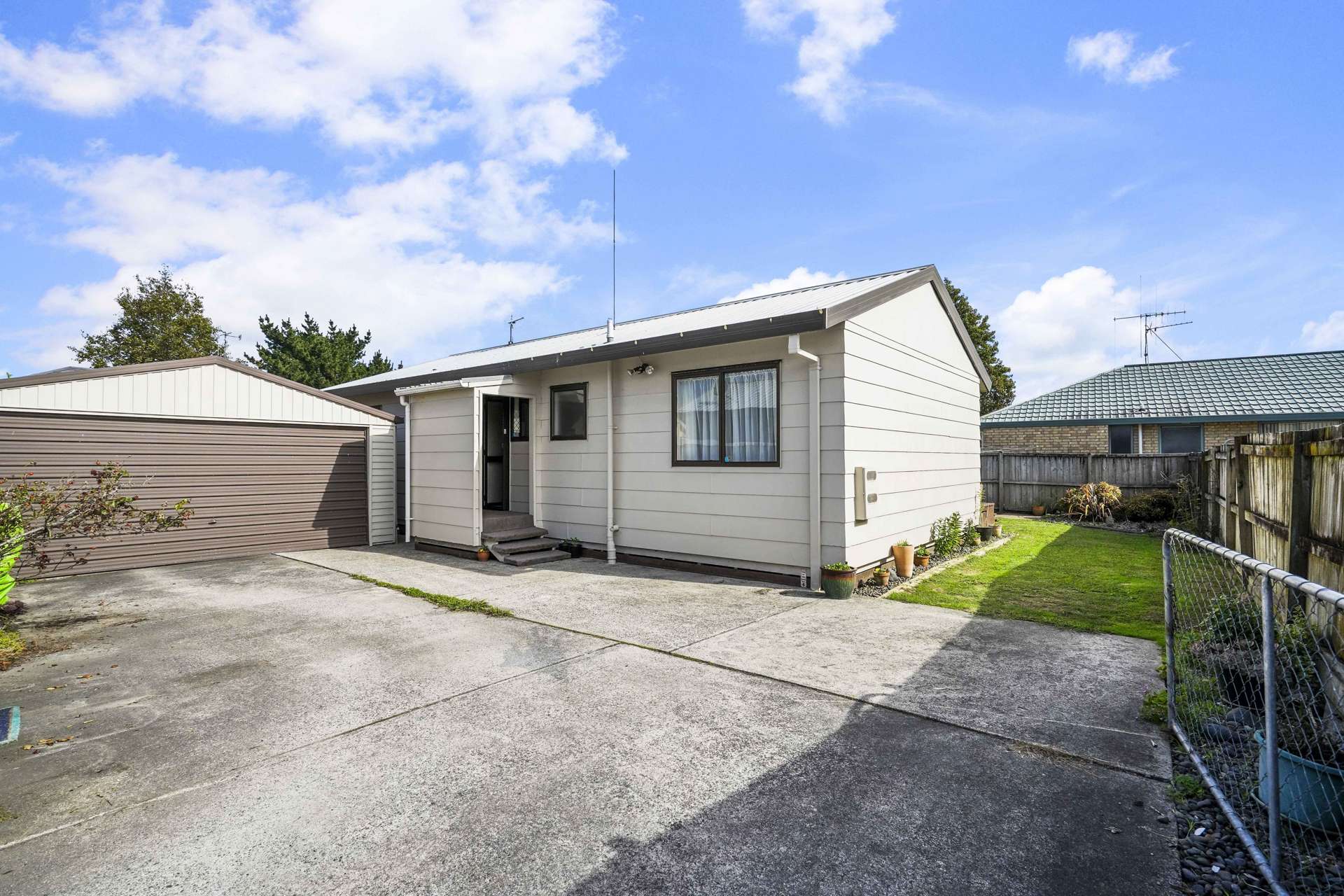 10a Lloyd Drive Nawton_0