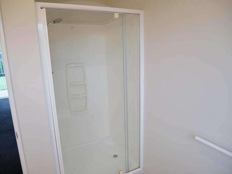 139 Kotuku Crescent Woolston_10