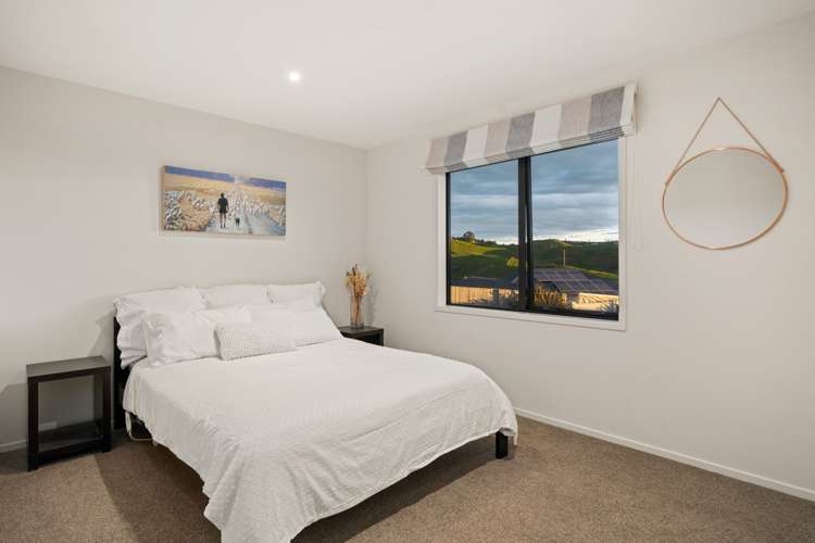 179 Ballintoy Park Drive Welcome Bay_11