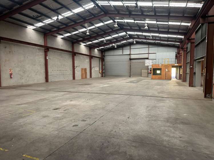 10-16 Constance Street Waiwhakaiho_15