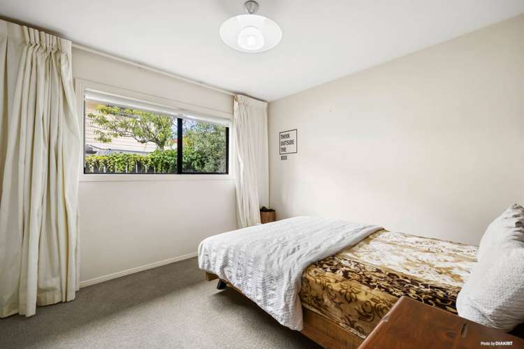 2/12 Santa Monica Place Goodwood Heights_12