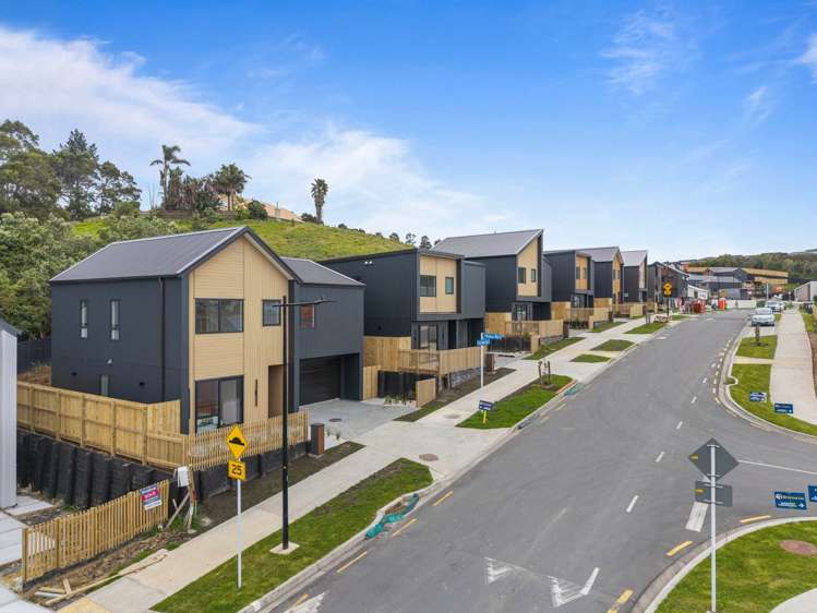 30 Ara Taha Crescent Orewa_3