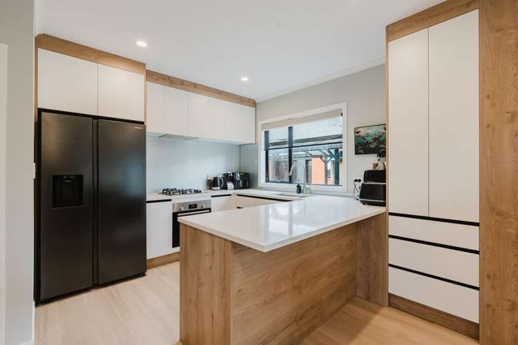 2/10 Norman Street Nawton_3