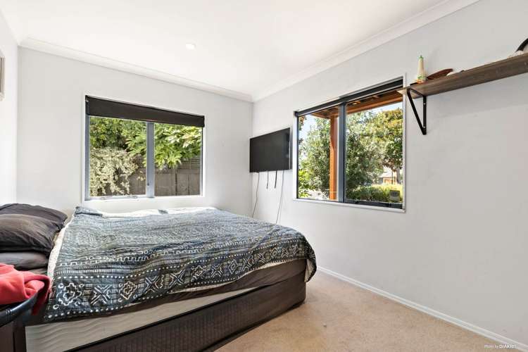 5 Gunner Drive Te Atatu Peninsula_15