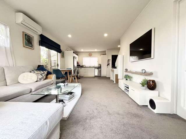 1 Butia Avenue Henderson_3