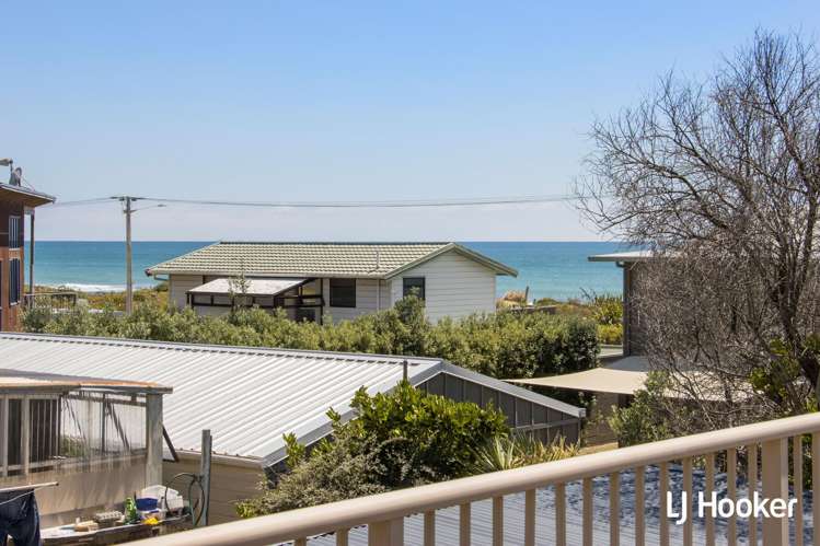 281 Seaforth Road Waihi Beach_10