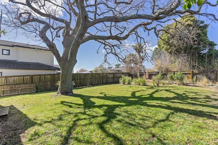 1/113 Mokoia Road Birkenhead_12