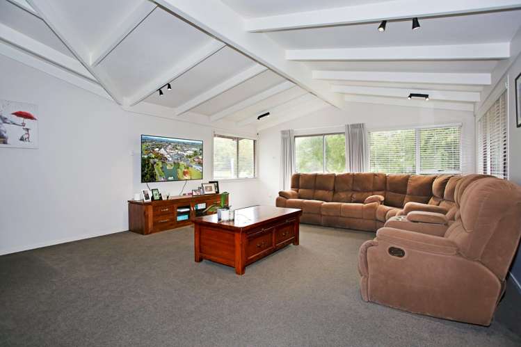 3 Awhitu Road Waiuku_5