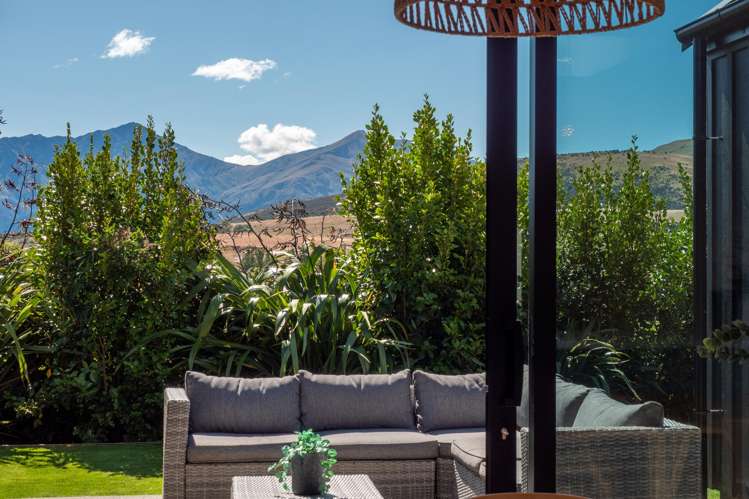 7 Torridon Court Jacks Point_6