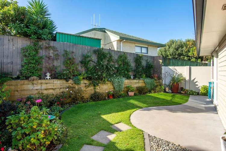 14 Seashell Drive Papamoa_10