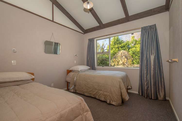 136 Beacon Point Road Wanaka_12