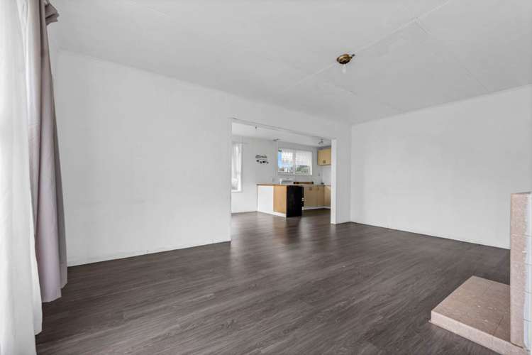 3 Blampied Road Otara_16