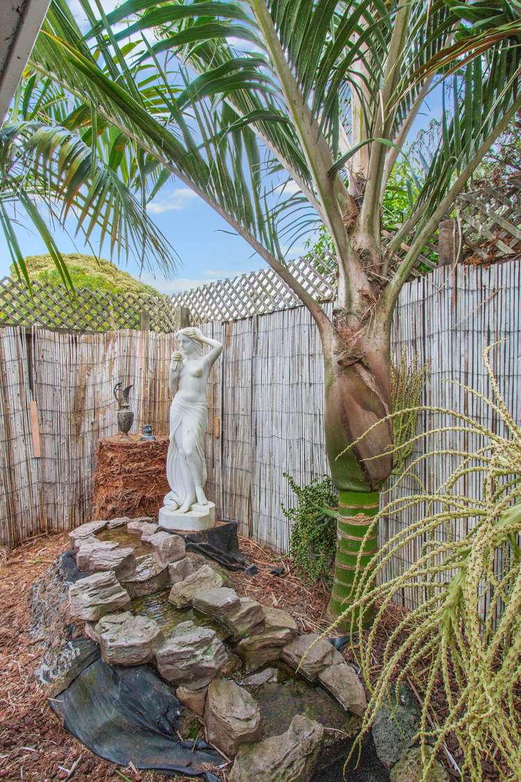 8 Stokes Avenue Te Atatu Peninsula_25