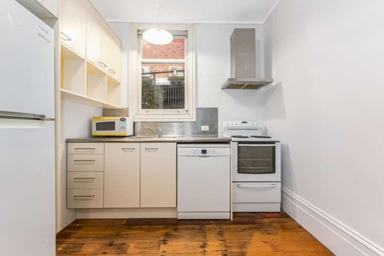 13 Tinakori Road Thorndon_22