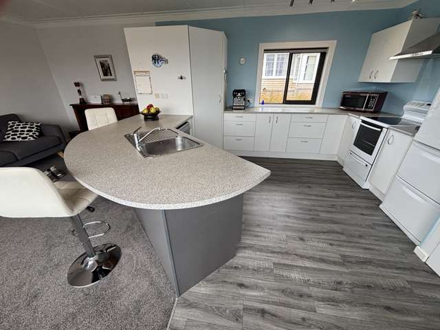 17 Osborne Street Riverton_2